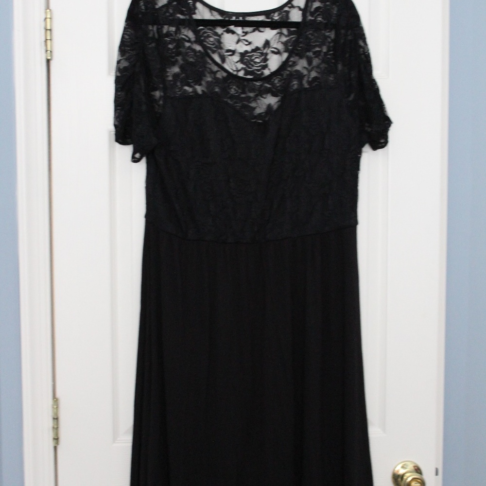 Black Lace Dress w/High Low Hemline Size 2X